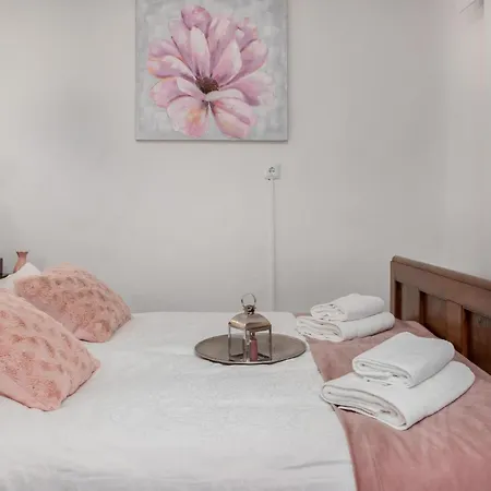 Holiday home Beautiful In - Delnice With Wifi *