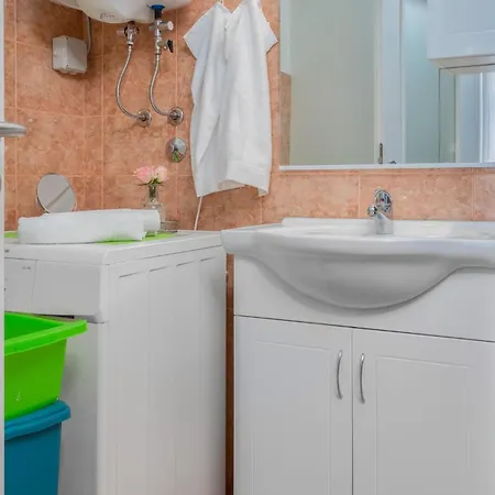 Beautiful In - Delnice With Wifi Holiday home